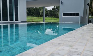 For sale 3 bedrooms villa in Mueang Chiang Rai, Chiang Rai