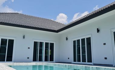 For sale 3 bedrooms villa in Mueang Chiang Rai, Chiang Rai