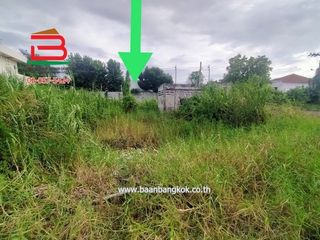 Terreno en venta en Bang Yai, Nonthaburi