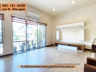 For sale 3 Beds townhouse in Bang Kapi, Bangkok
