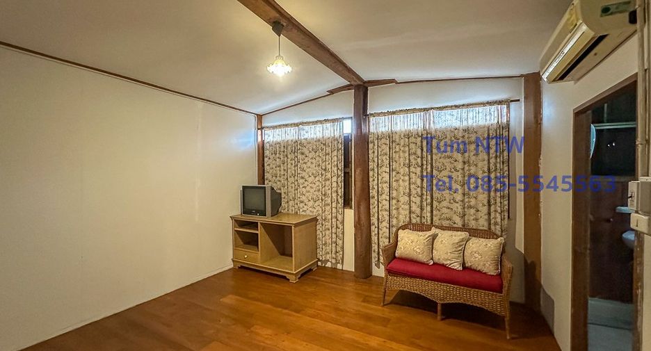 Haus zur Miete und zum Kauf mit 2 Zimmer in San Kamphaeng, Chiang Mai