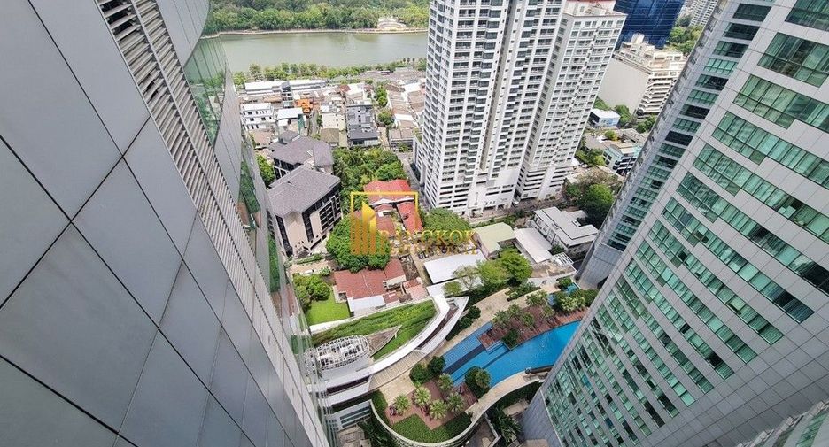 ให้เช่า 2 ห้องนอน คอนโด ใน คลองเตย, กรุงเทพฯ