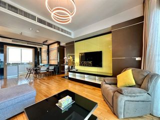 For rent 3 bedrooms condo in Khlong Toei, Bangkok