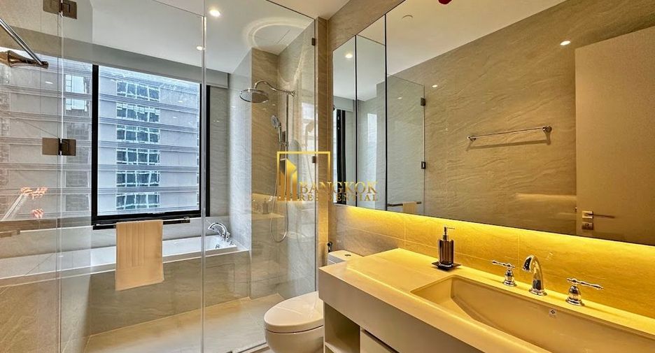 For rent 2 bedrooms condo in Pathum Wan, Bangkok
