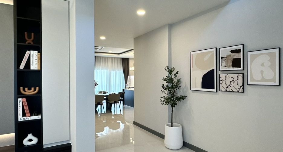 For rent 4 Beds house in Bang Phli, Samut Prakan
