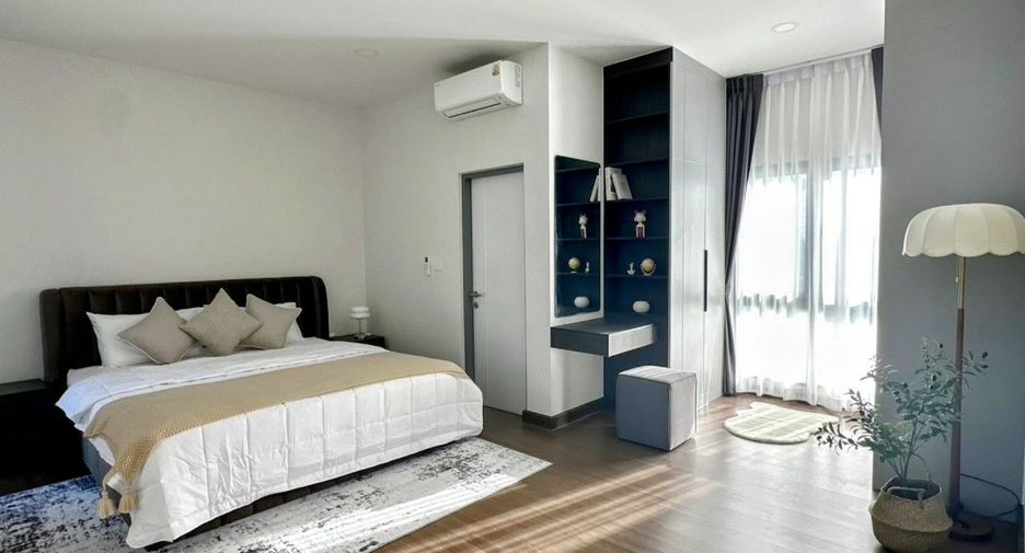 For rent 4 Beds house in Bang Phli, Samut Prakan