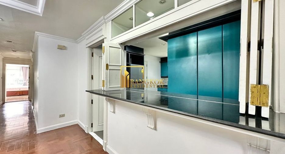 Apartment zur Miete mit 3 Zimmer in Khlong Toei, Bangkok