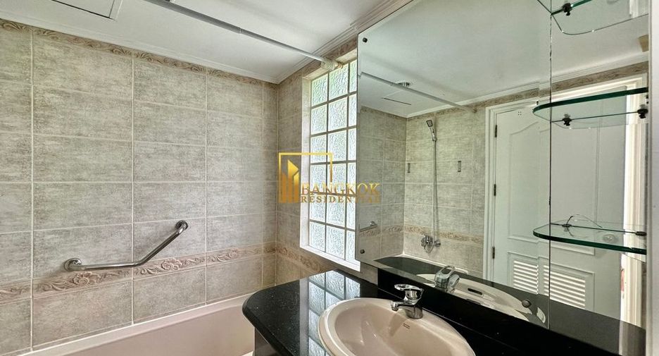 Apartment zur Miete mit 3 Zimmer in Khlong Toei, Bangkok