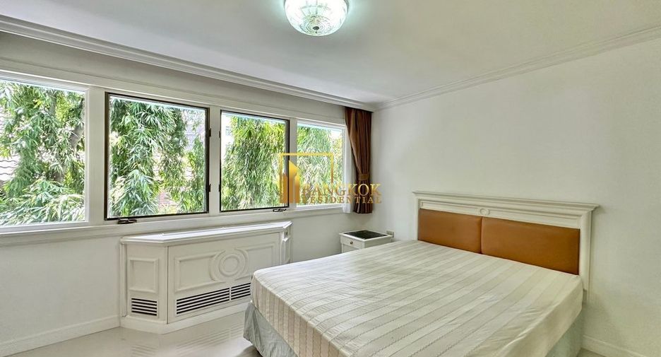 Apartment zur Miete mit 3 Zimmer in Khlong Toei, Bangkok