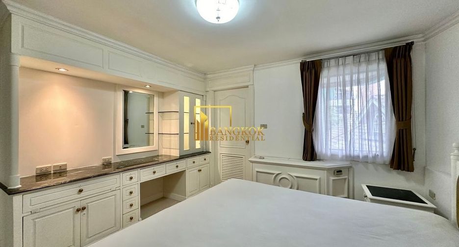 Apartment zur Miete mit 3 Zimmer in Khlong Toei, Bangkok