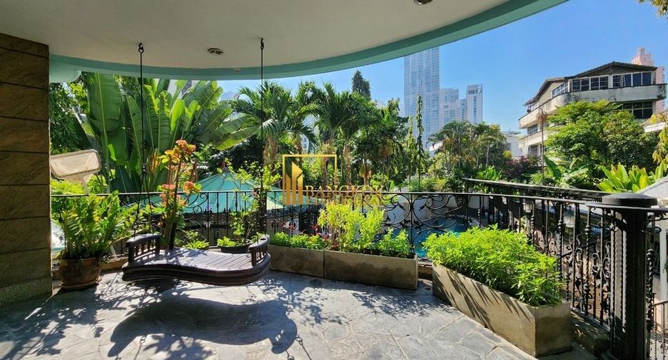 Apartment zur Miete mit 3 Zimmer in Khlong Toei, Bangkok