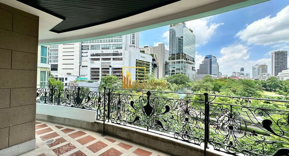 Wohnung zur Miete mit 2 Zimmer in Khlong Toei, Bangkok