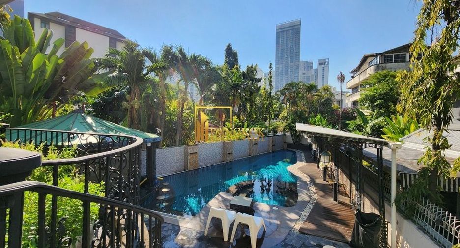 Wohnung zur Miete mit 2 Zimmer in Khlong Toei, Bangkok