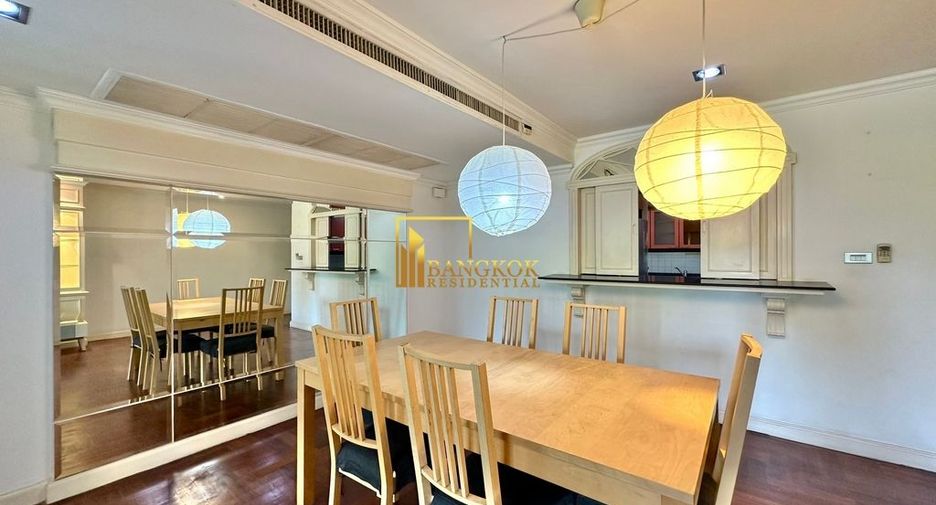 Wohnung zur Miete mit 3 Zimmer in Khlong Toei, Bangkok