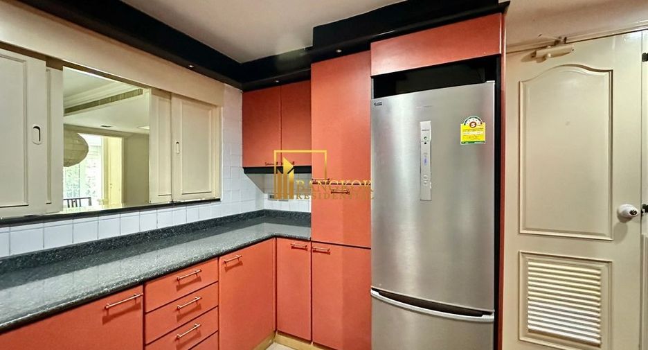 Wohnung zur Miete mit 3 Zimmer in Khlong Toei, Bangkok