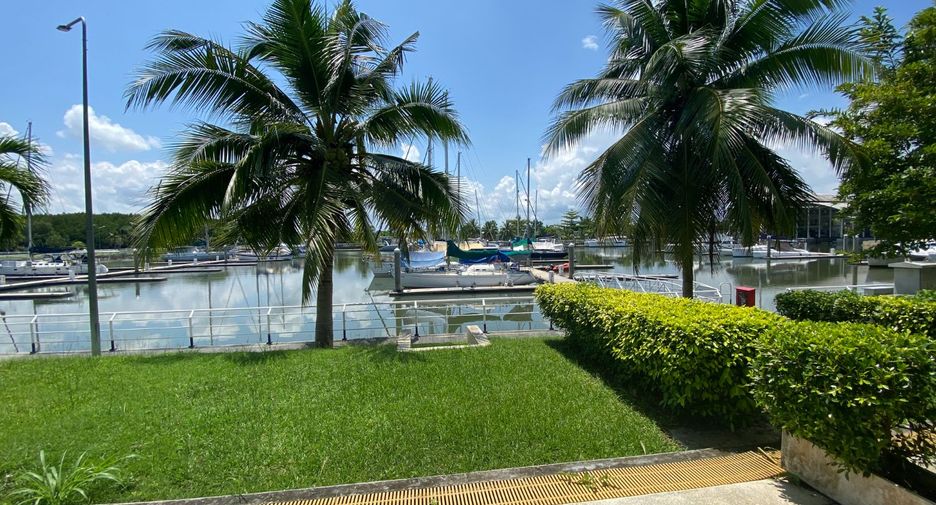For sale 2 bed condo in Nuea Khlong, Krabi
