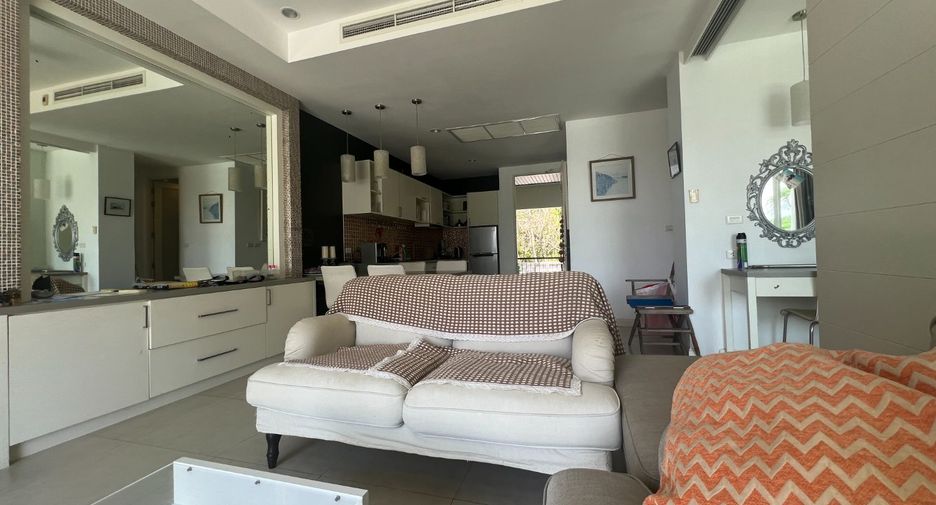 For sale 2 bed condo in Nuea Khlong, Krabi