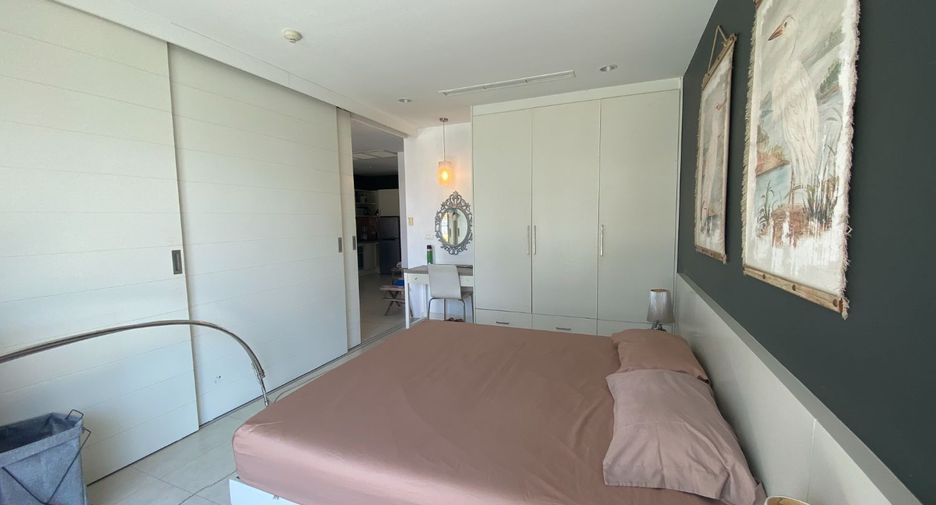 For sale 2 bed condo in Nuea Khlong, Krabi