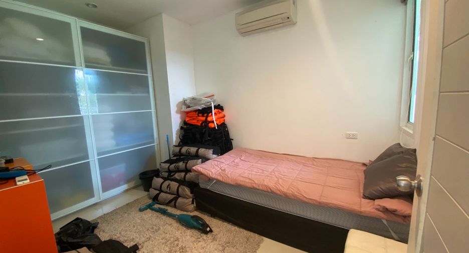 For sale 2 bed condo in Nuea Khlong, Krabi