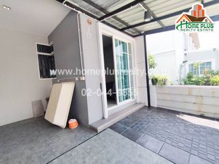Casa adosada en venta de 3 habitaciones en Bueng Kum, Bangkok