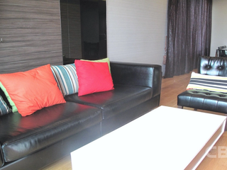 For sale 2 bedrooms condo in Khlong Toei, Bangkok