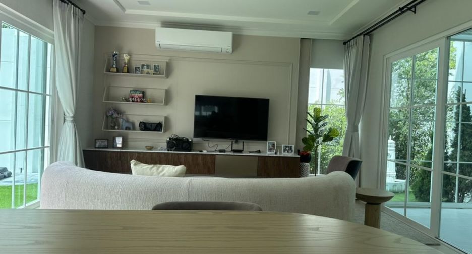 For rent 4 bedrooms house in Bang Phli, Samut Prakan