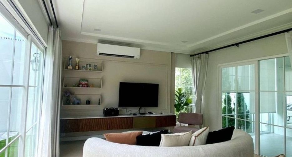 For rent 4 bedrooms house in Bang Phli, Samut Prakan
