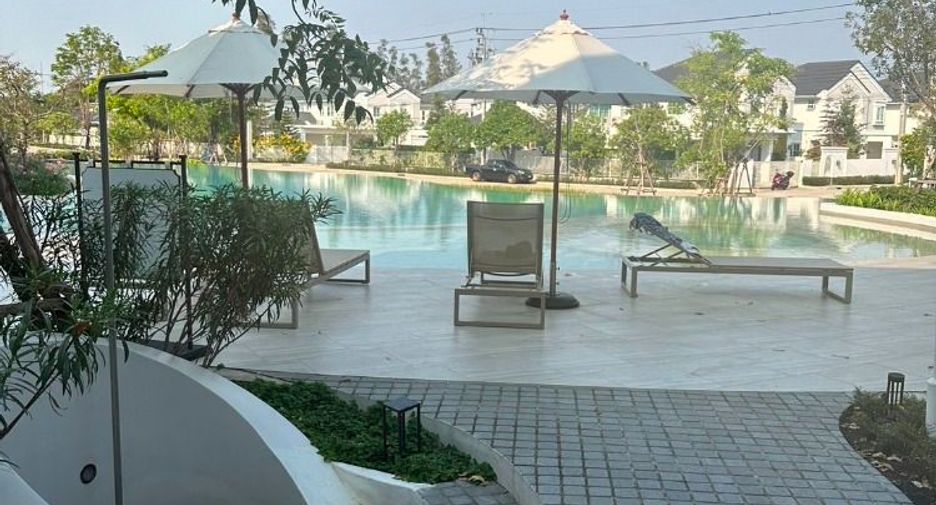 For rent 4 bedrooms house in Bang Phli, Samut Prakan
