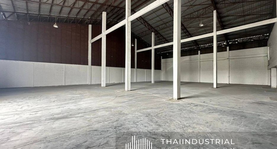 For rent warehouse in Phra Khanong, Bangkok