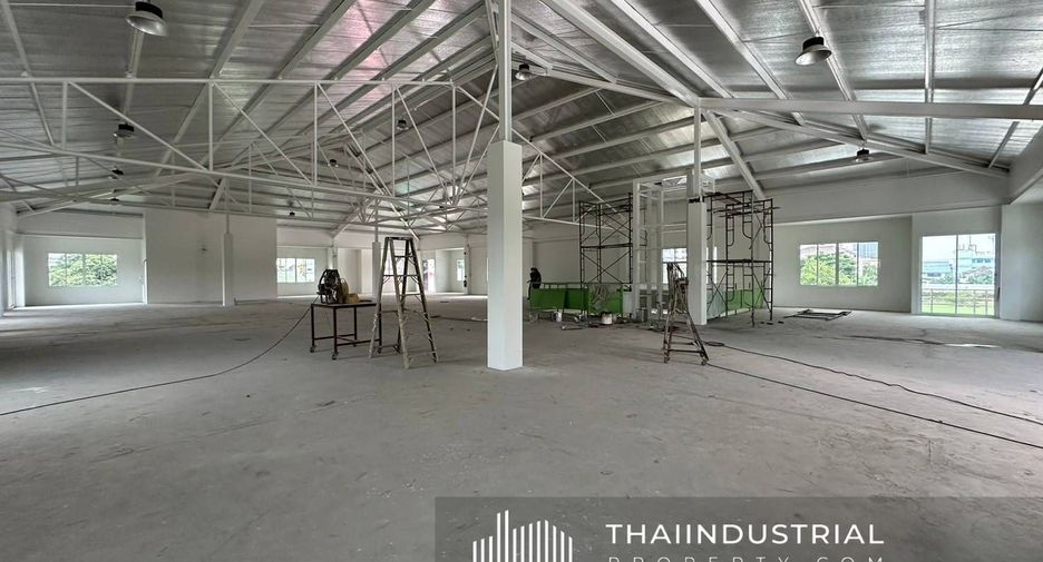 For rent warehouse in Mueang Samut Prakan, Samut Prakan