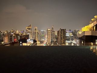 For sale 1 Beds condo in Huai Khwang, Bangkok