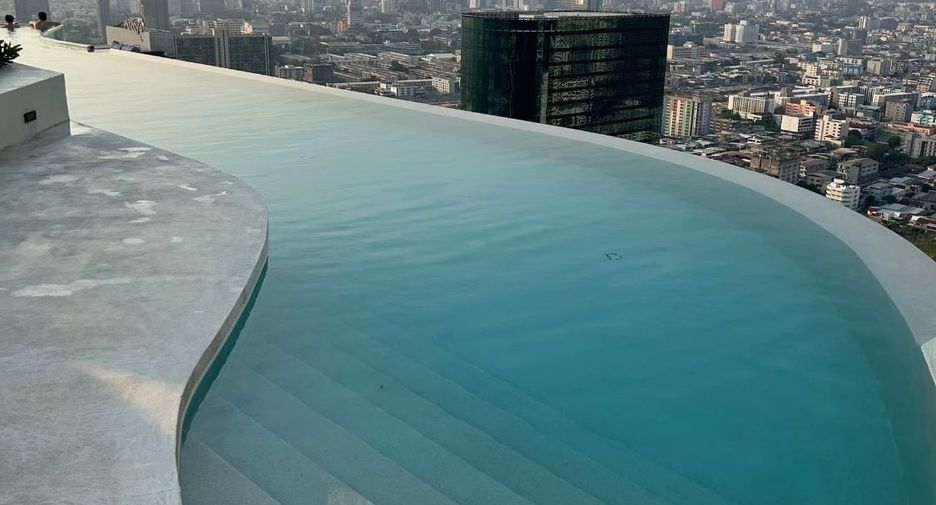 For sale 1 bed condo in Huai Khwang, Bangkok