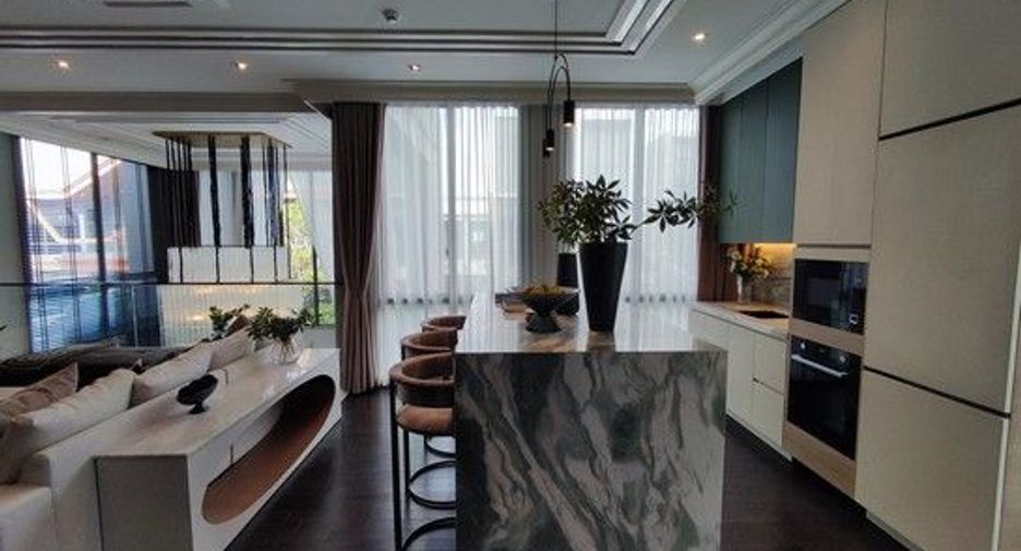 For sale 4 bedrooms house in Prawet, Bangkok