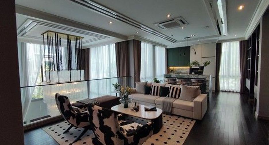 For sale 4 bedrooms house in Prawet, Bangkok