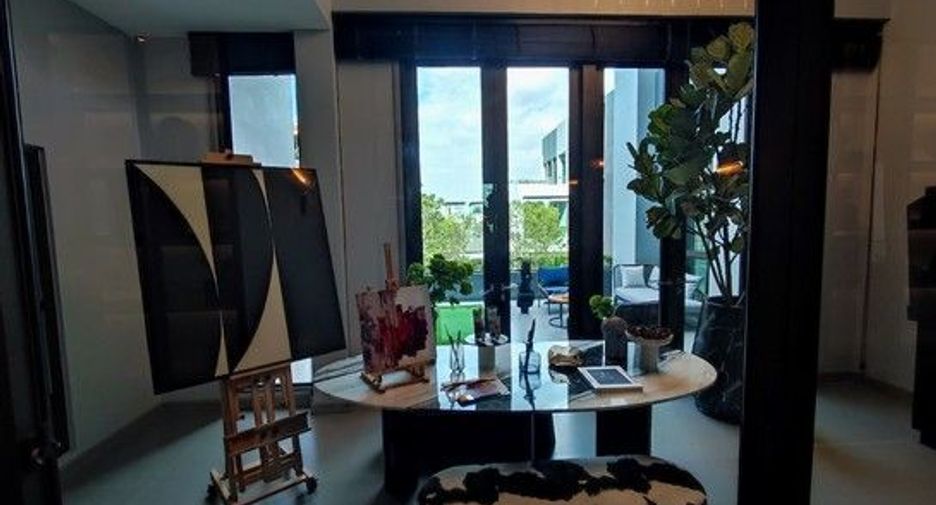 For sale 4 bedrooms house in Prawet, Bangkok