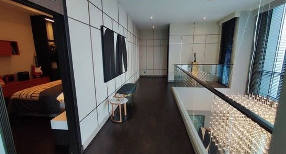 For sale 4 bedrooms house in Prawet, Bangkok