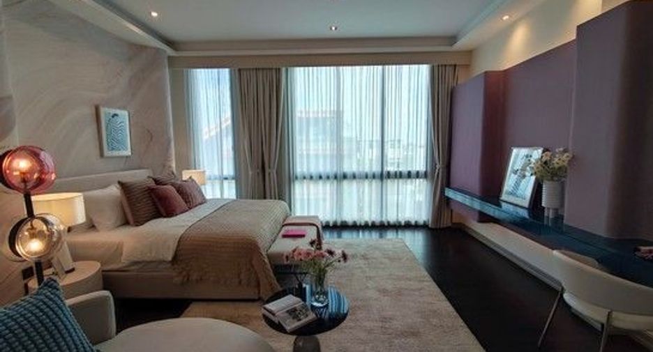 For sale 4 bedrooms house in Prawet, Bangkok