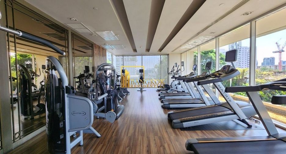 For rent 2 bedrooms condo in Watthana, Bangkok