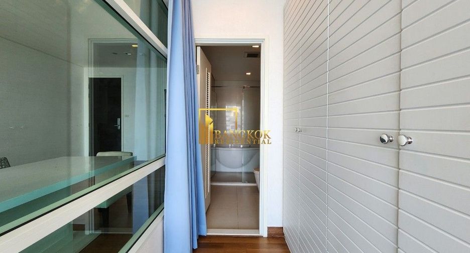 For rent 4 bedrooms condo in Watthana, Bangkok