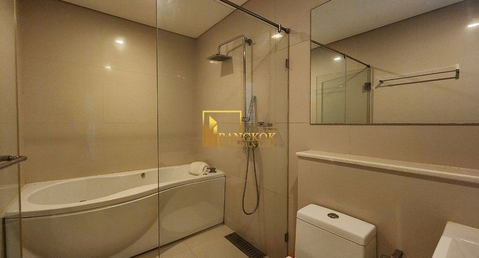 For rent 4 bedrooms condo in Watthana, Bangkok