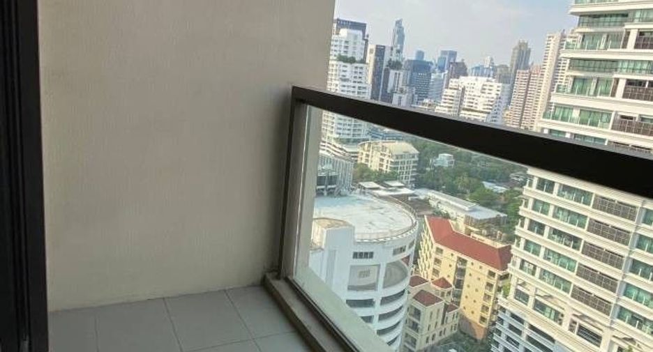 For rent 2 ベッドルーム condo in Khlong Toei, Bangkok