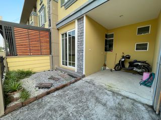 For sale 4 Beds townhouse in Nong Khaem, Bangkok