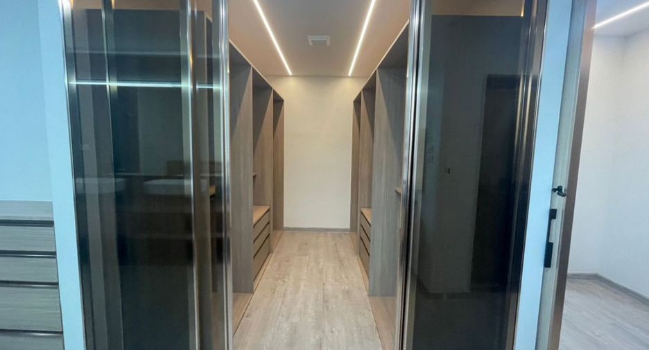 Wohnung zur Miete mit 3 Zimmer in Watthana, Bangkok