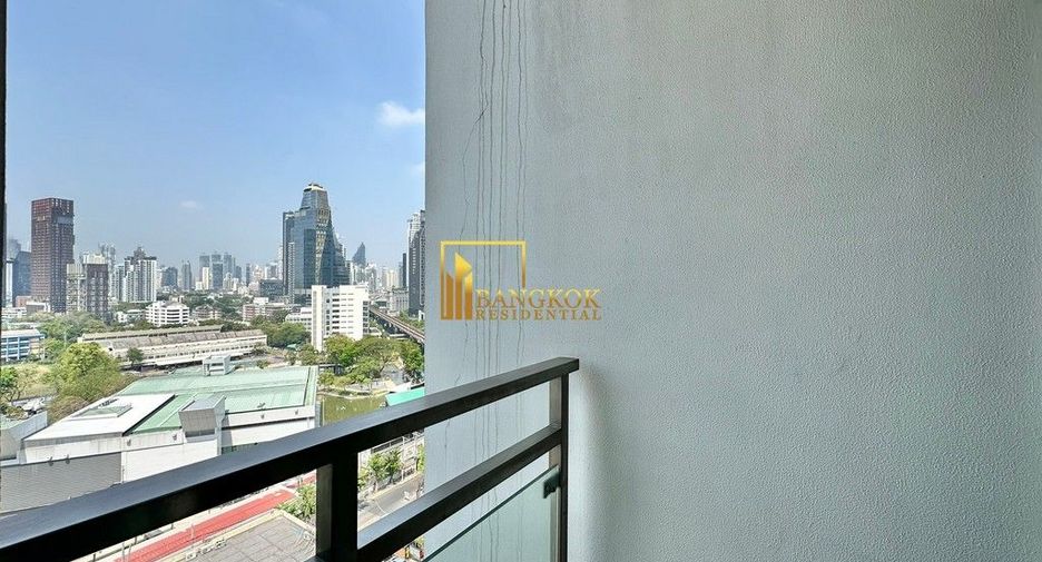 For rent 2 bedrooms condo in Khlong Toei, Bangkok