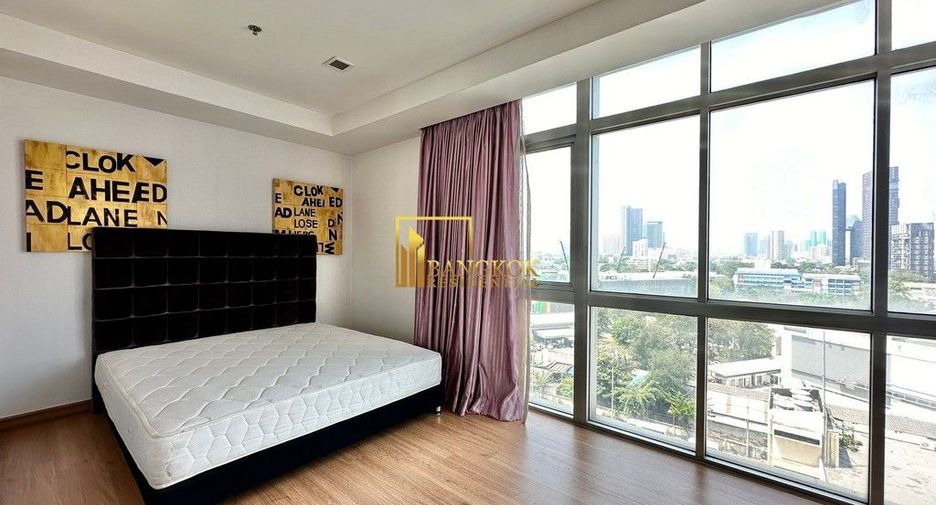 À louer 4 chambres condo à Khlong Toei, Bangkok
