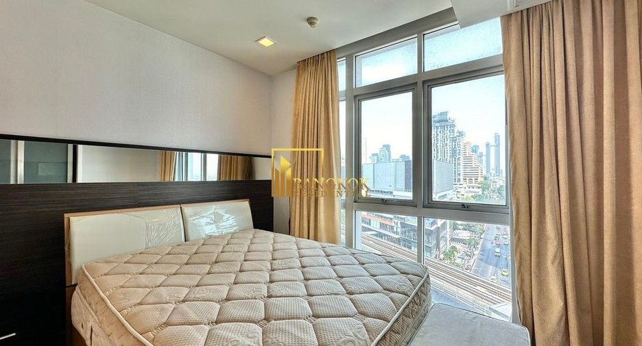 À louer 4 chambres condo à Khlong Toei, Bangkok