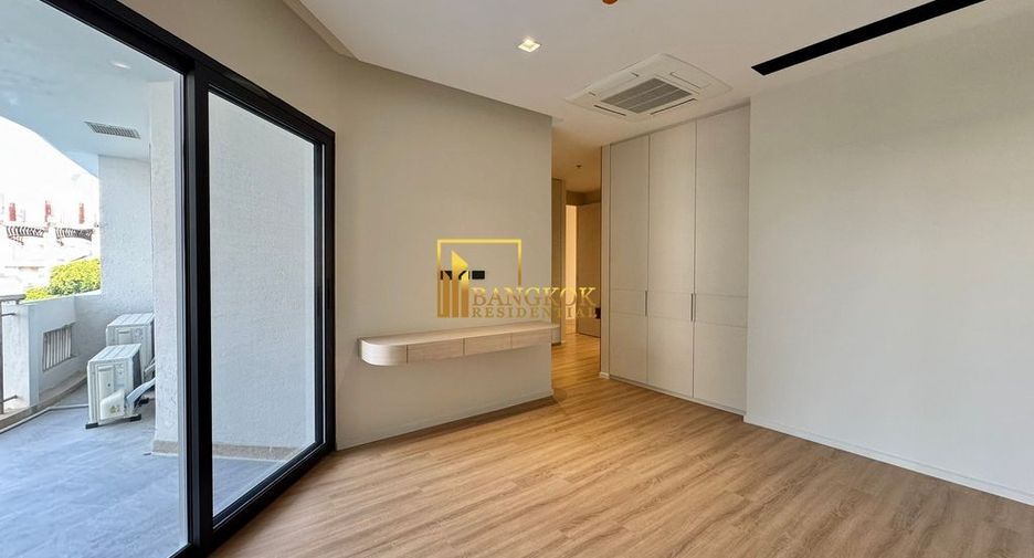 For rent 3 bedrooms condo in Sathon, Bangkok