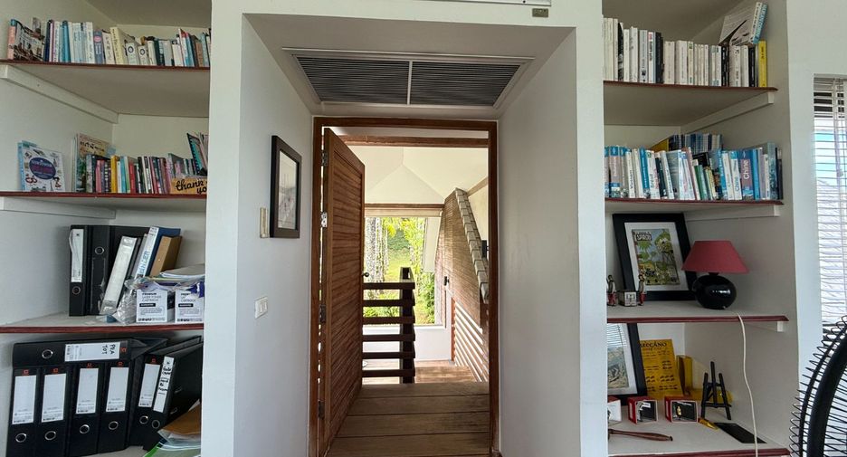 For sale 5 bedrooms villa in Ao Luek, Krabi