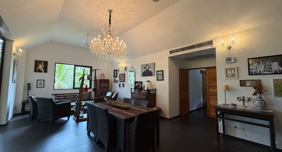 For sale 5 bedrooms villa in Ao Luek, Krabi