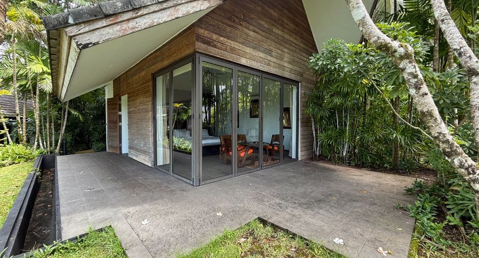 For sale 5 bedrooms villa in Ao Luek, Krabi